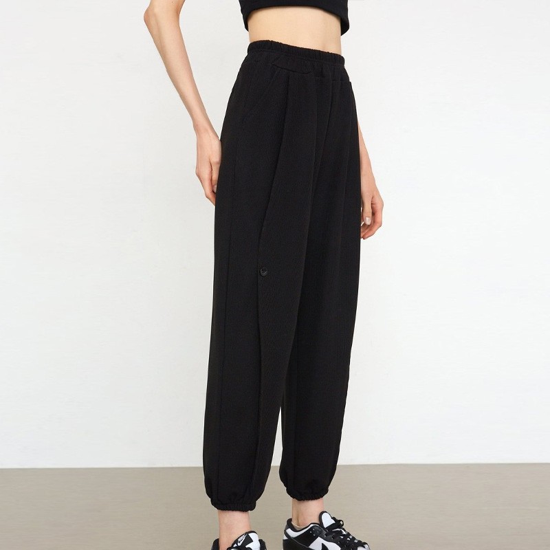 Black Cargo Pants