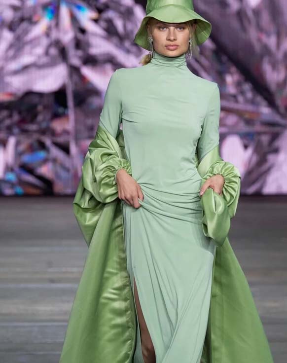 Women's acetic acid fabric trend